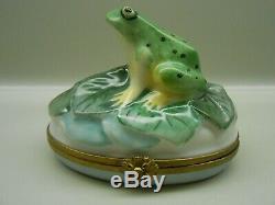 Vintage Authentic Limoges Trinket Box France Frog Artist Signed Excellent