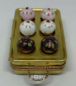 Vintage Cupcake Pan With Cupcakes Limoges Box Signed Made In France MINT