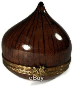 Vintage French Limoges Peint Main Trinket Box Christmas Roasted Chestnut