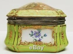Vintage French STYLE F Boucher BAROQUE COURTING COUPLE Porcelain Hinged 10 BOX