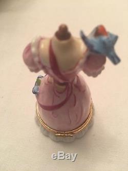 Vintage Genuine Limoges Peint Main Trinket Box Cinderella Dress Broken Wing Bird