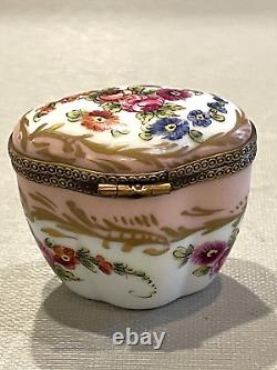 Vintage Hand Painted Signed Porcelain Limoges Trinket Box Numbered #77/500