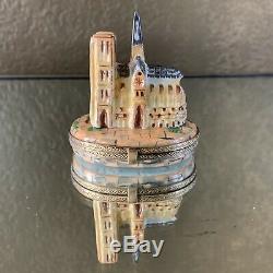 Vintage Intricate Dame Cathedral Porcelain Limoges Box, Signed & Numbered RARE