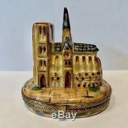 Vintage Intricate Dame Cathedral Porcelain Limoges Box, Signed & Numbered RARE