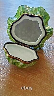 Vintage Limoges France -Peint Main- Hinged Porcelain Trinket Box Cauliflower