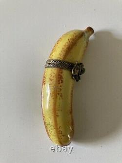 Vintage Limoges France Peint Main Porcelain Fruit Trinket Box Banana MonkeyClasp