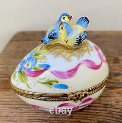 Vintage Limoges French Porcelain Trinket Box Bluebirds Peint Main Artist Signed