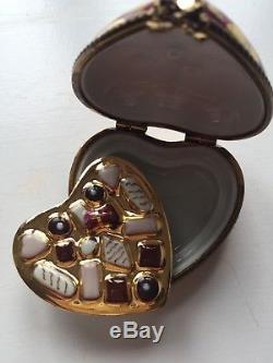 Vintage Limoges Heart Box With Removable Candy Peint mein. JD