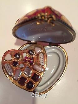 Vintage Limoges Heart Box With Removable Candy Peint mein. JD