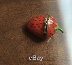 Vintage Limoges Parry Vieille Strawberry Box with Stem Peint Main P. V