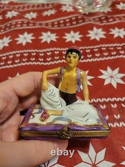Vintage Limoges Peint Main Aladdin On Flying Carpet Trinket Box
