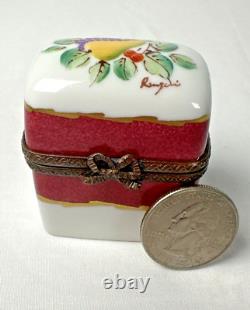 Vintage Trinket Box Peint Main Fruit and Floral Bottle Limoges France