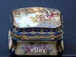 Vintage Victorian Limoges Hand Painted Porcelain Trinket box Hinged Lid