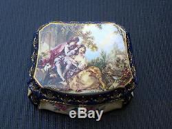 Vintage Victorian Limoges Hand Painted Porcelain Trinket box Hinged Lid