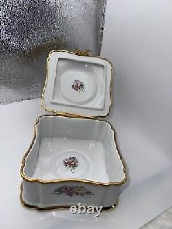 Vintage porcelain Imperia Limoges France Powder/ Trinket box With 22K Gold Trim