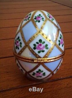 Vtg Lrg Limoges France Limited Ed Jacques Peint Main Porcelain EGG Trinket Box