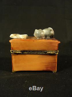 WONDERFUL LIMOGES PORC. LTD. ED. TRINKET BOX BROWN 3-DRAWER CHEST with CAT & BOOK